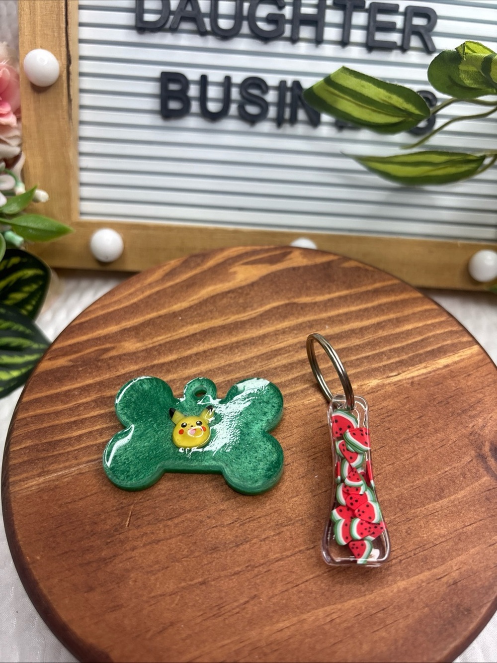 Real handmade resin keychains Letter I, Unique And ORIGINAL DESIGN Only One